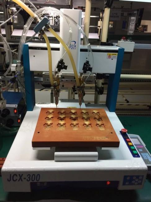 D-300S雙頭自動點膠機